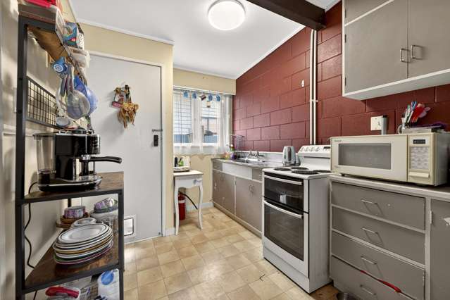 2/443 Church Street Palmerston North_1