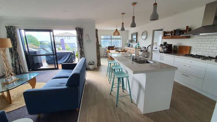 34a Torkar Road Clarks Beach_5