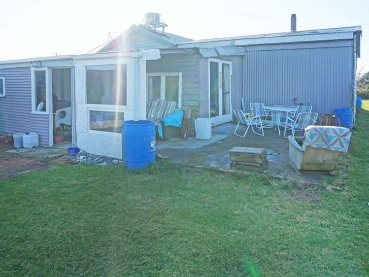 38 Dover Street Orepuki_11