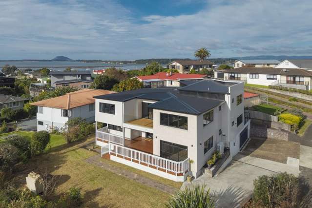 Grand Scale Living With So Much Potential!