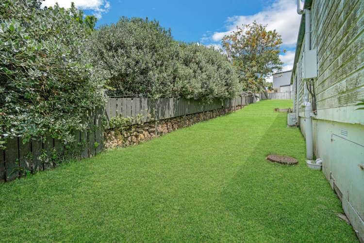 9 & 9A Sherie Place Howick_6