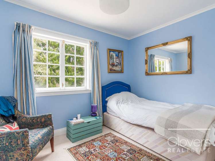 467 Scenic Drive Waiatarua_14