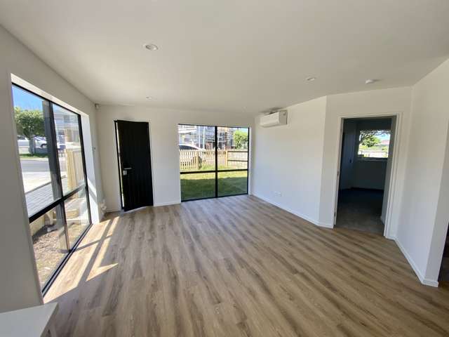 1/25 Vodanovich Road Te Atatu South_3