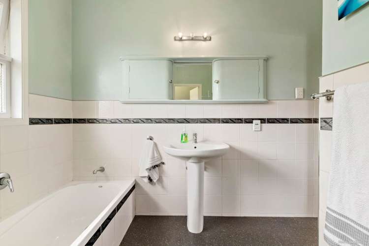 4 Lynley Terrace Pukekohe_11