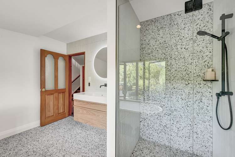 700 Cable Bay Road Cable Bay_22