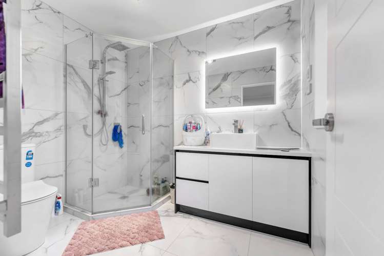 15 Uru Drive Flat Bush_19