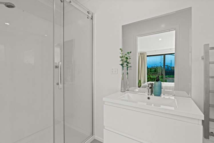 2b Elzy Street Blenheim Central_13