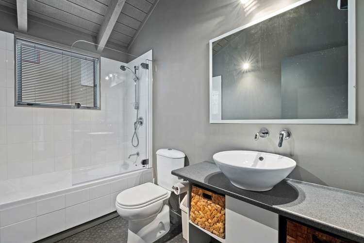 1a Peregrine Place Queenstown_13