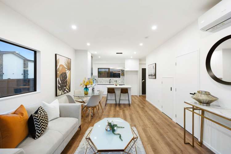 3/81 Vodanovich Road Te Atatu South_6