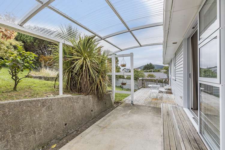 11 Wakefield Terrace Tawa_14