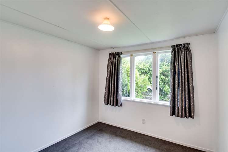 5 Watts Road Waipawa_6