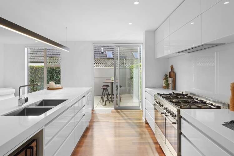 29 Idris Road Fendalton_8