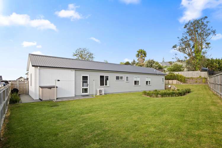 37 Motukaraka Drive Beachlands_31