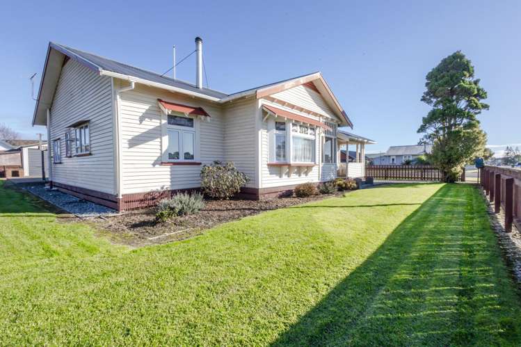 141 Weld Street Hokitika_24