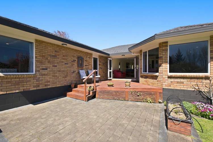 25 Ashmore Drive Frankleigh Park_25