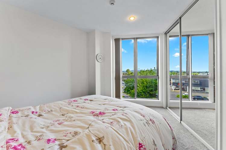 3A/84 Gunner Drive Te Atatu Peninsula_7