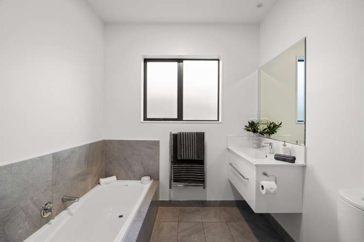 7 Hampshire Court Flagstaff_21