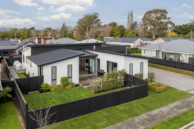 Four Car Garage and Contemporary Design