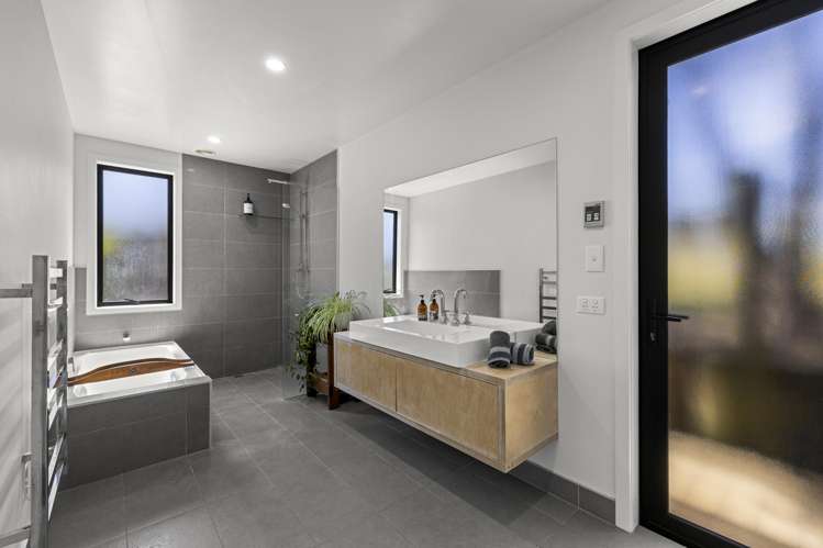 4 Te Whare Hauora Place Raglan_23