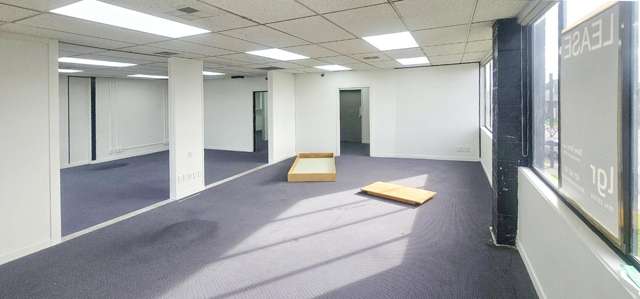 3053 Great North Road New Lynn_3