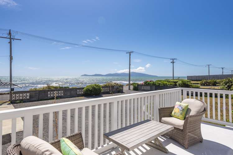 60 The Parade Paekakariki_15