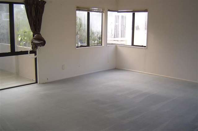 2/27 Commodore Parry Road Castor Bay_4