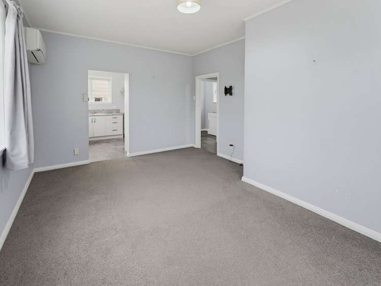 77 Andrew Street Marchwiel_15
