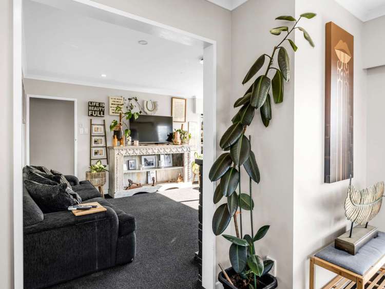 1 Mathew Street Dannevirke_11