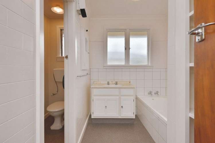 73 Creek Road Allenton_13