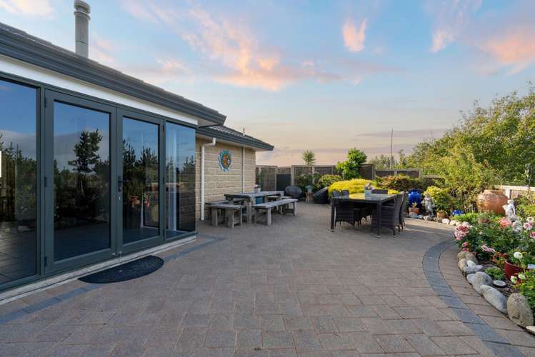 55 Pukenamu Road Te Horo_8