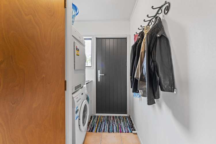 10 Angela Place Kinloch_14