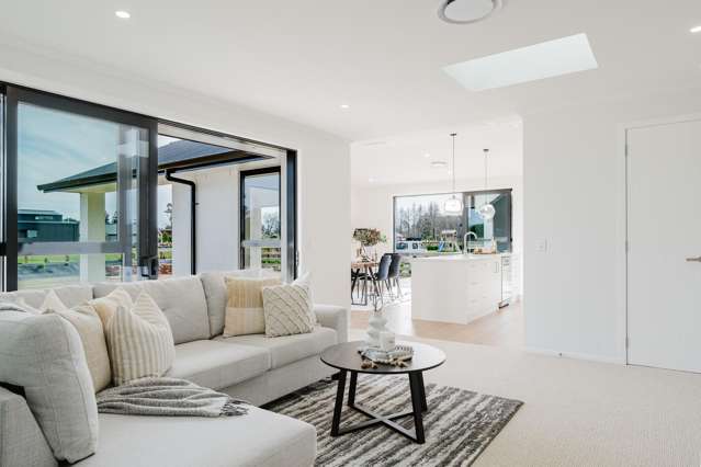 2 Dwellings with a View!