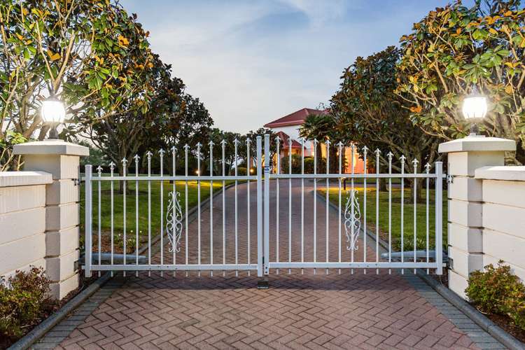 72 Porterfield Road Whitford_20