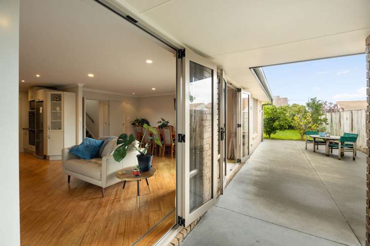 52 Macfarlane Street Hamilton East_26