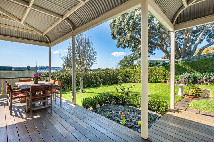 8 Fallsbrook Lane Mangere Bridge_6