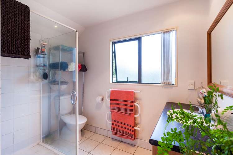 90d Atkinson Road Titirangi_16