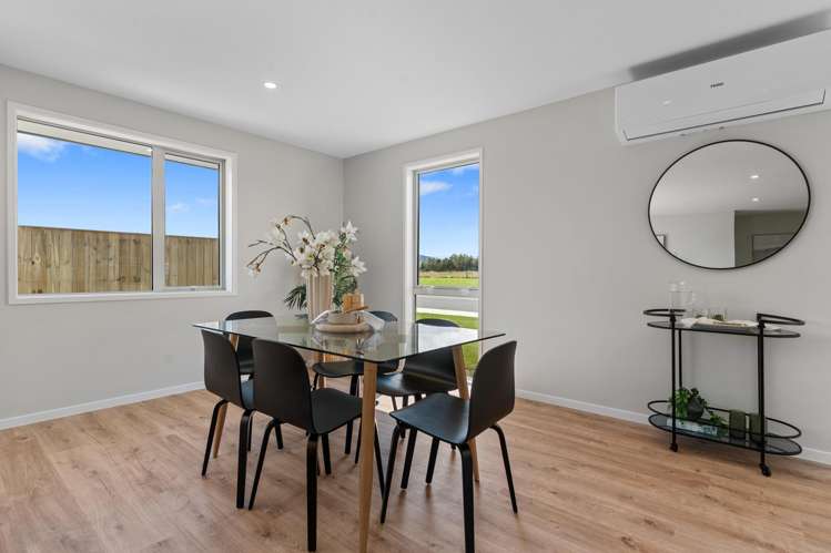 9 Georgina Beyer Way Carterton_7