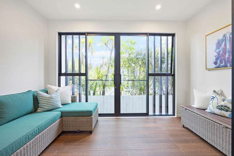 8A Eglinton Avenue Mt Eden_19