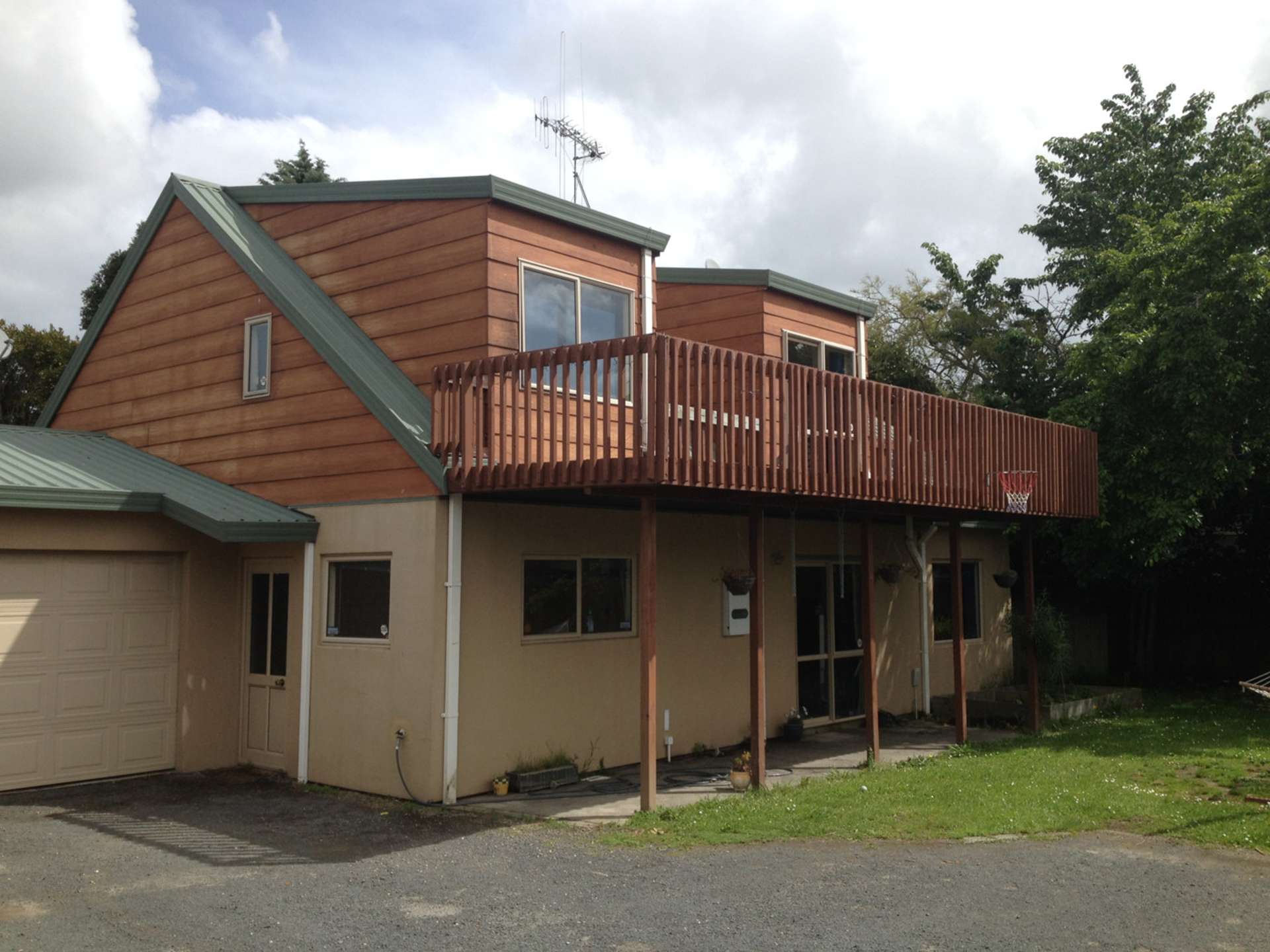 11a Peachgrove Road Hamilton East_0