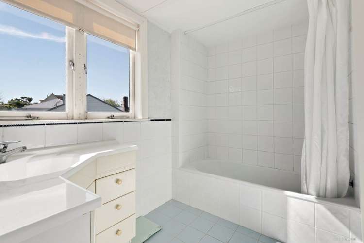 43 Campbell Road Onehunga_10