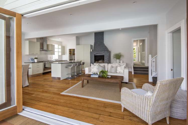 21 Cheltenham Road Devonport_6