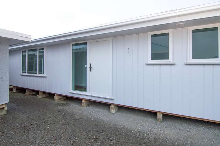 86 Bridge Street, Relocatable House Only Bulls_15