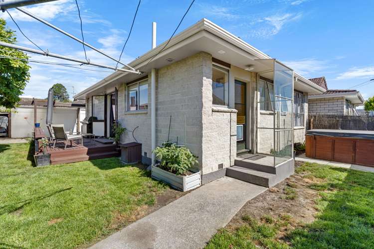 2/28 Prestons Road Redwood_11