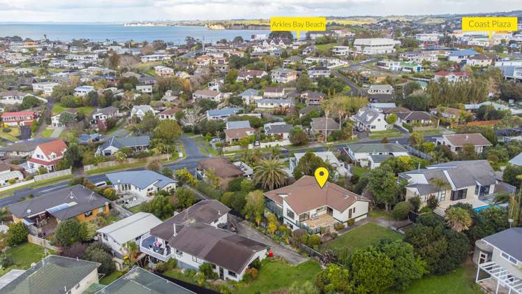 49 Polkinghorne Drive Manly_32