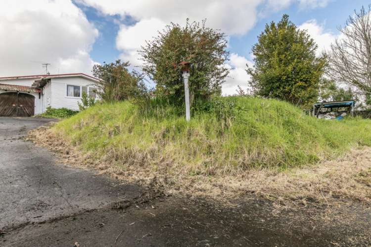 7 Marie Crescent Te Atatu South_12
