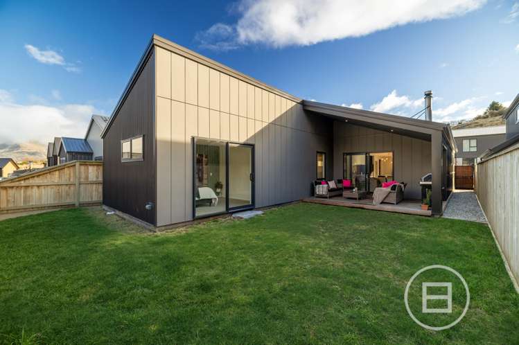 25 Friesian Close Jacks Point_13