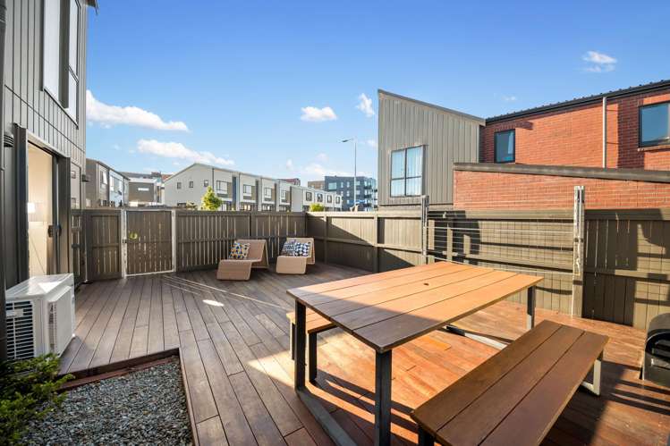 15 Ringamaui Place Hobsonville_4