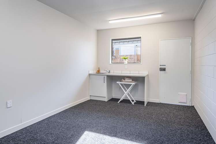 2/61 Caledonian Road Saint Albans_12
