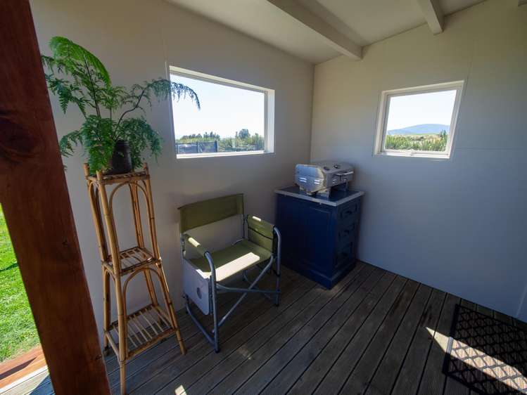 19 Monkey Island Road Orepuki_13