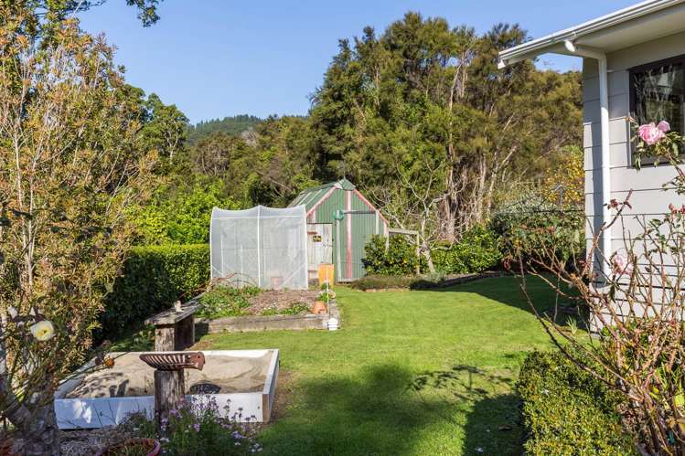 1268 Kaiwhata Road Masterton_28